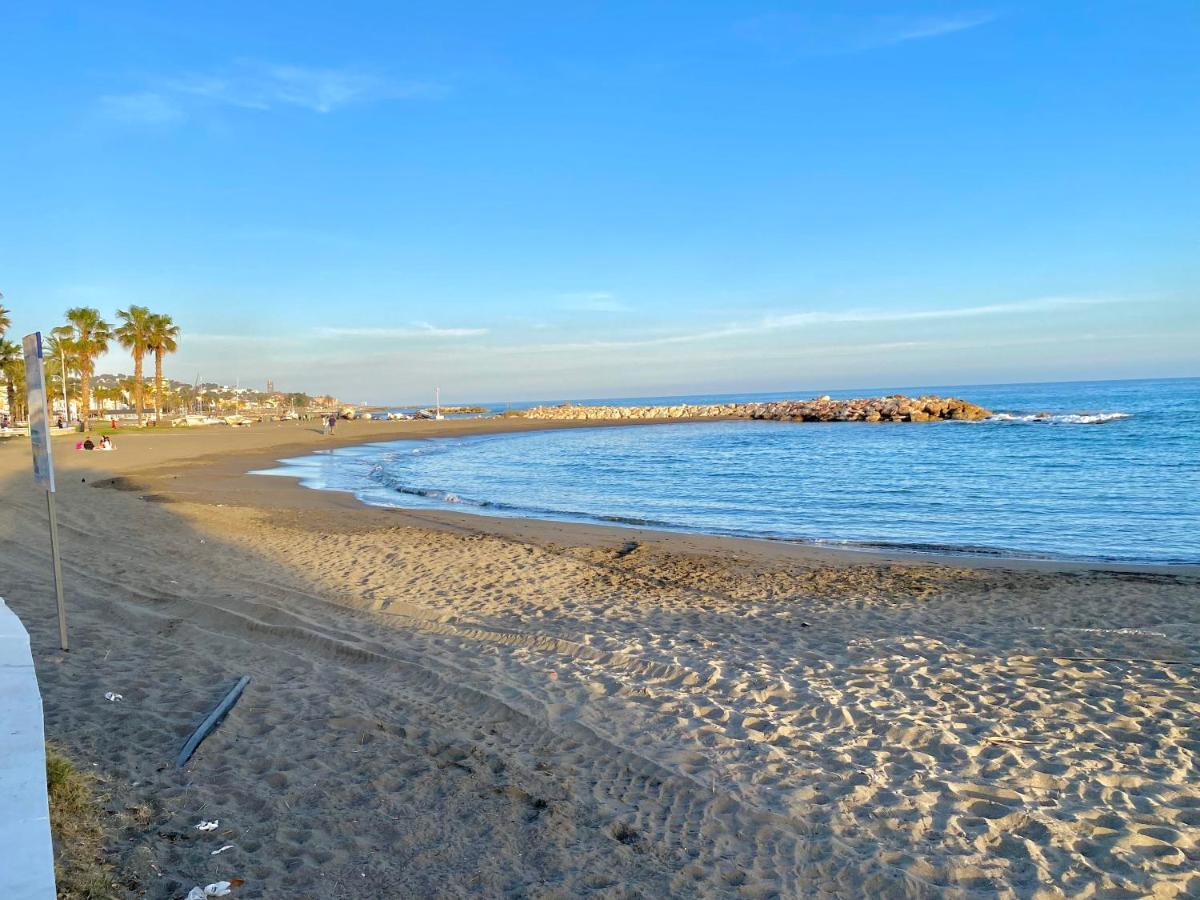 Malaga Beach And Sun Exterior photo